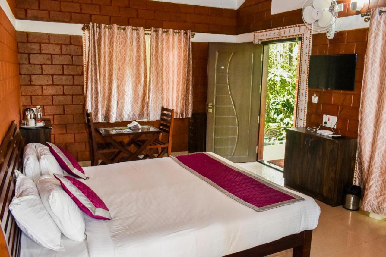 Coffee Grove Resort Чикмагалур Экстерьер фото