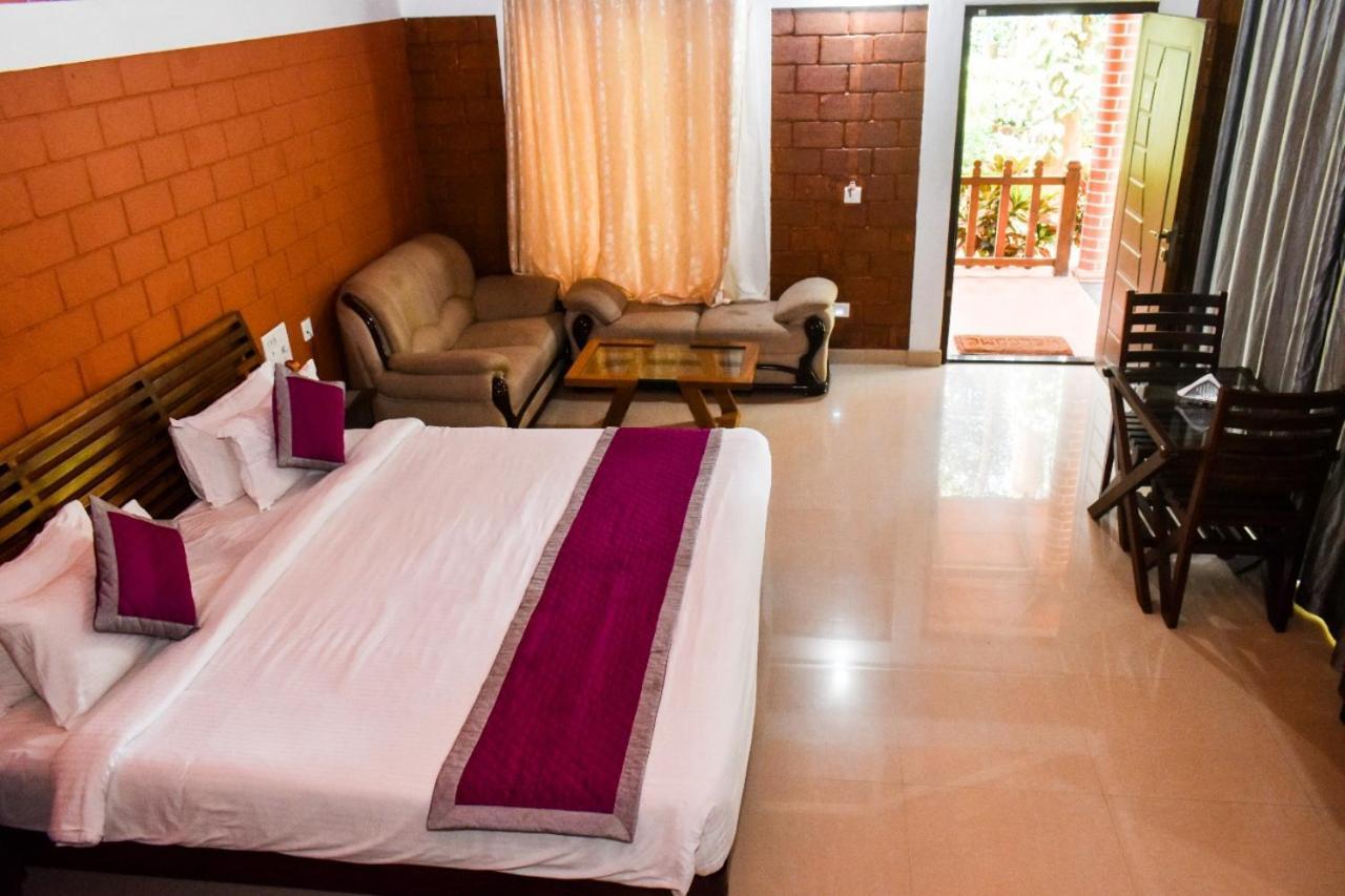 Coffee Grove Resort Чикмагалур Экстерьер фото