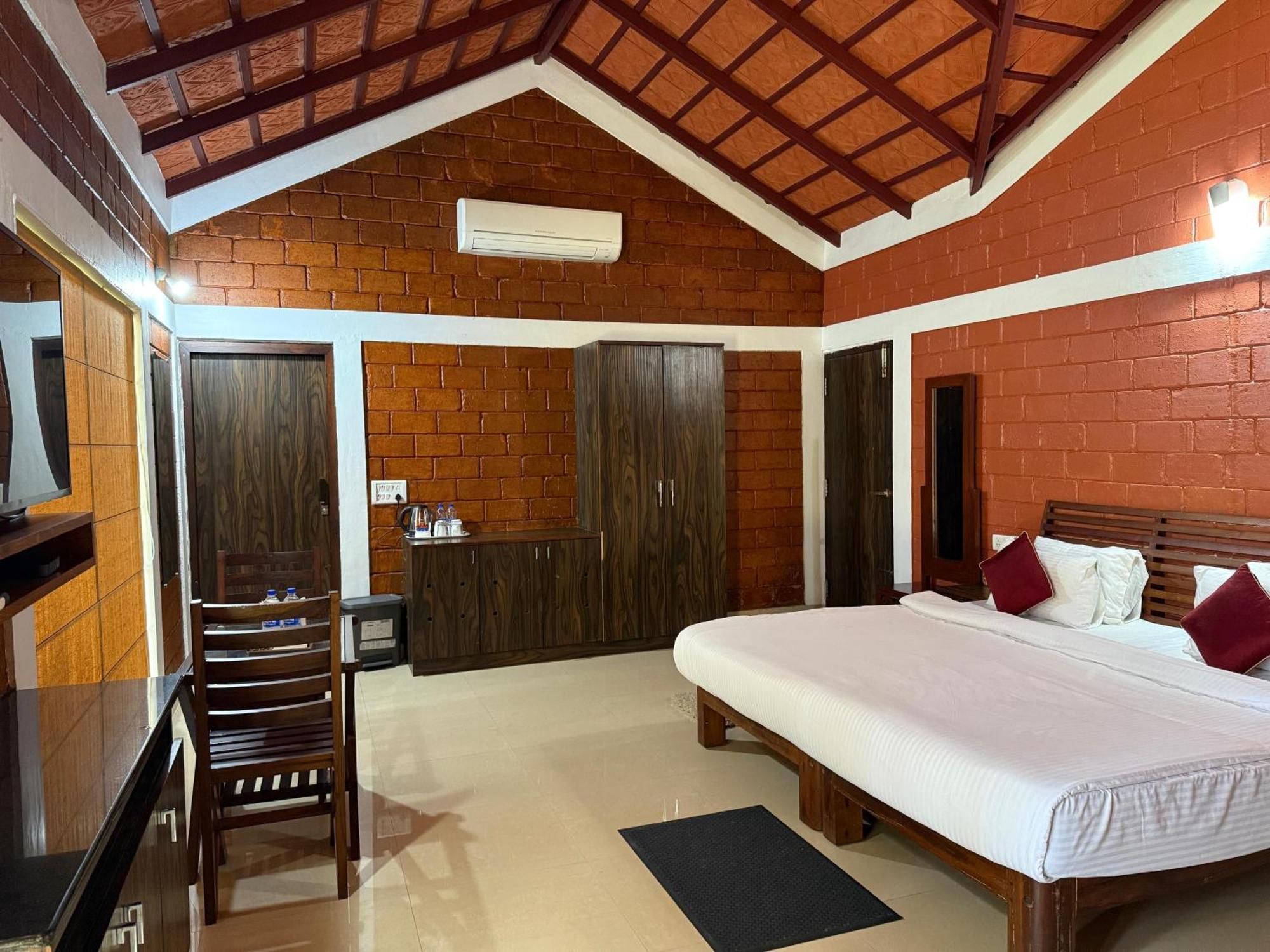 Coffee Grove Resort Чикмагалур Экстерьер фото