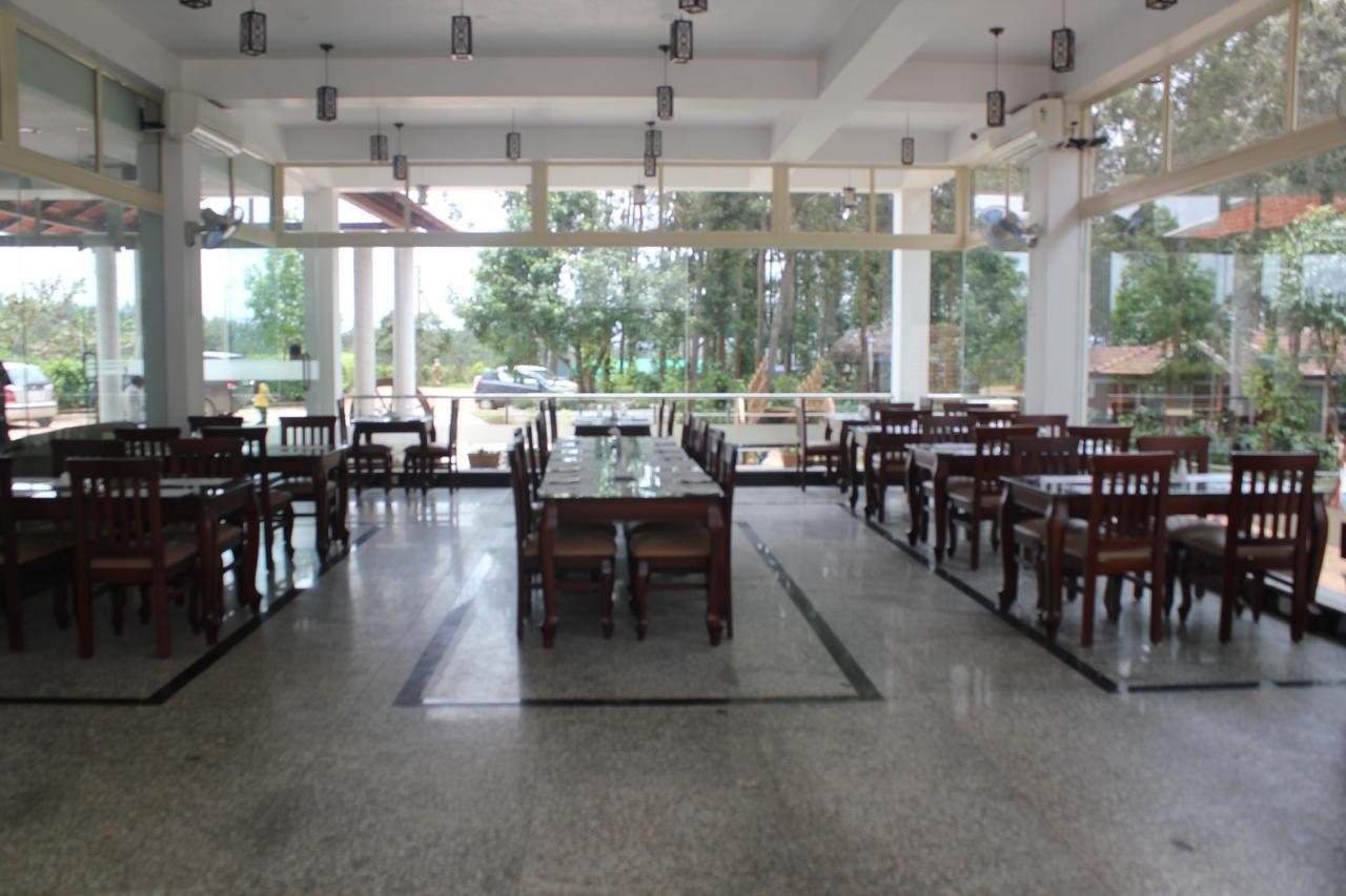 Coffee Grove Resort Чикмагалур Экстерьер фото